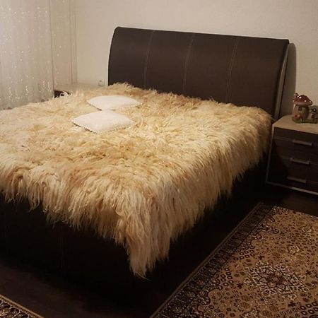 Къща За Гости "Люнгови" Zmeitsa Bagian luar foto